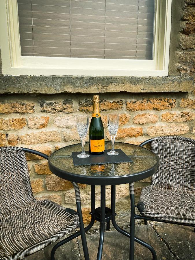 Old Orchard Cottage, Wykeham 斯卡伯勒 外观 照片